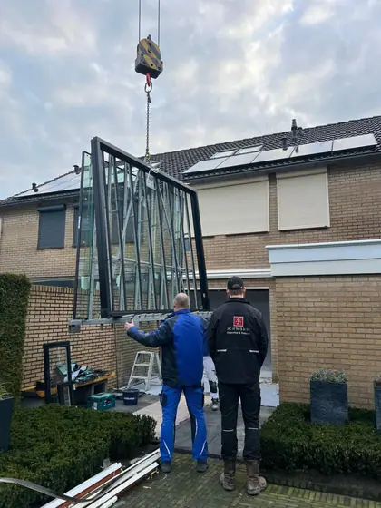 Kozijn vervangen met triple glas IJsselmuiden door Klusbedrijf Wajer, foto 2 van 4